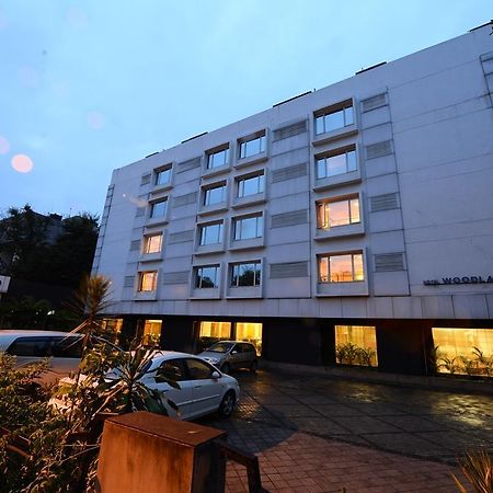 Hotel Woodland Pune Zewnętrze zdjęcie