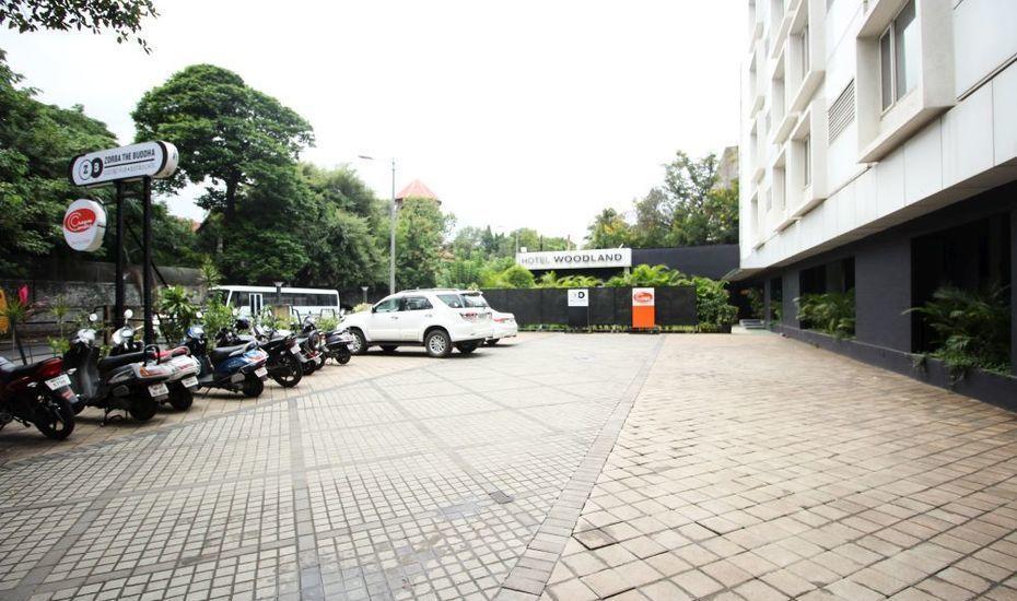 Hotel Woodland Pune Zewnętrze zdjęcie